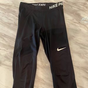 NIKE PRO leggings SMALL/MEDIUM Crop pants